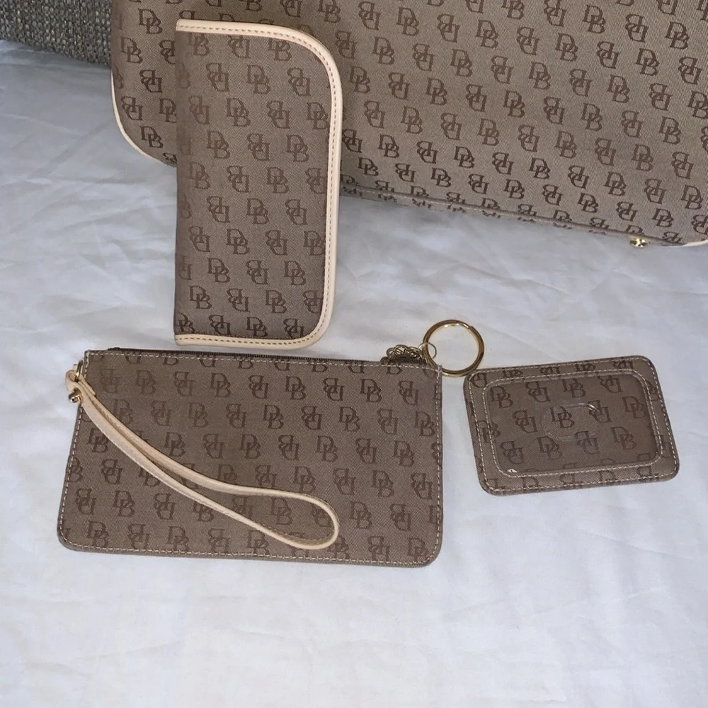 Gently Loved Vintage Dooney and Bourke Buckle Satchel Bundle